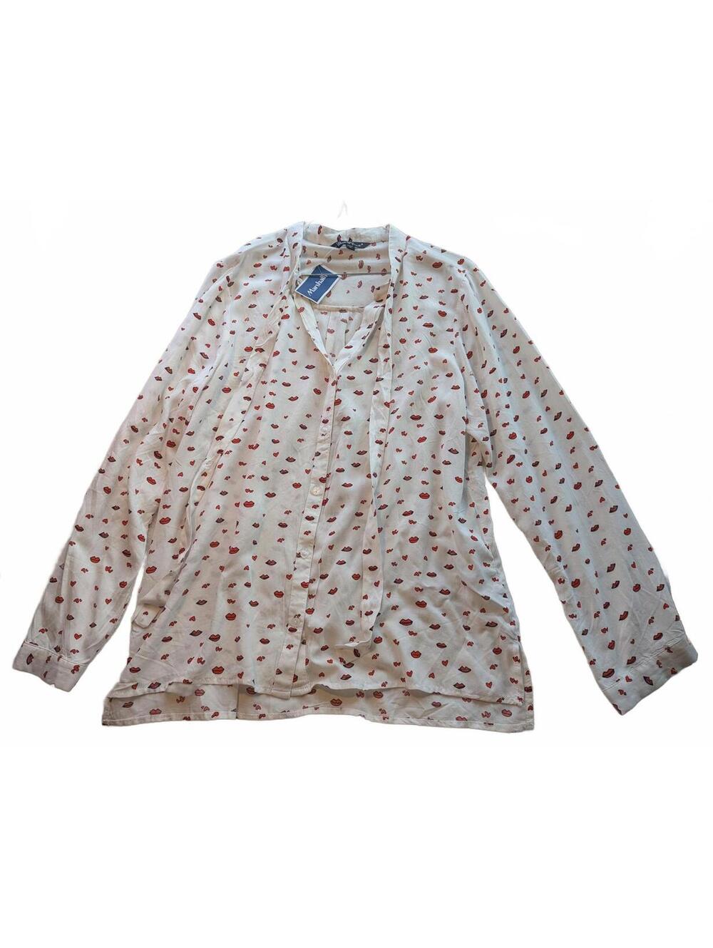 NWT Velvet Heart Brand Women's Long Sleeve Blouse with Lip Print XL